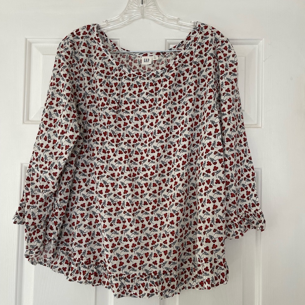 GAP 3/4 Sleeve White Blouse w/ Small Red Flowers